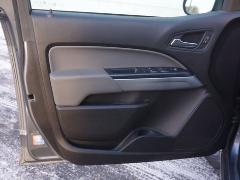 Used 2018 Chevrolet Colorado LT w/ LT Convenience Package image 22