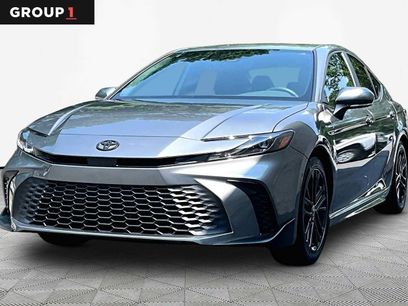 Used 2026 Toyota Camry SE w/ Convenience Package