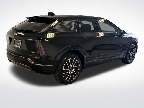New 2025 Cadillac Optiq Sport 1 image 21