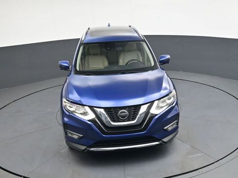 Used 2018 Nissan Rogue SL w/ Premium Package image 35