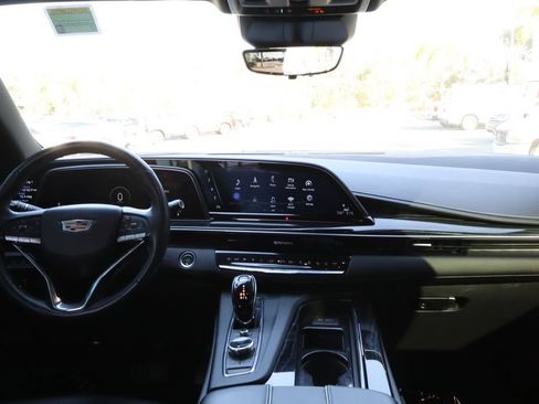 Used 2021 Cadillac Escalade Sport w/ Driver Assist Tech Package AWD/4WD image 27