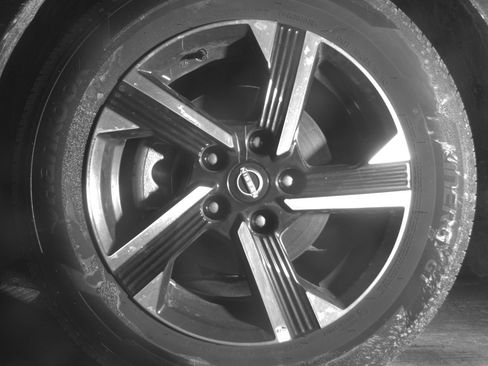 Used 2025 Nissan Sentra SV FWD image 12
