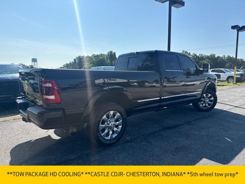 Used 2024 RAM 3500 Limited AWD/4WD image 9