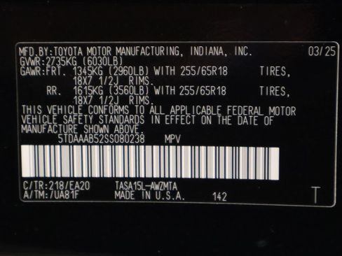 Certified 2025 Toyota Grand Highlander AWD image 17