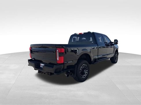 Used 2025 Ford F250 Platinum AWD/4WD image 11