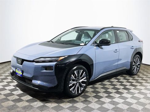 New 2026 Subaru Solterra Limited image 4