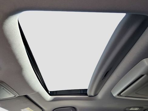 Used 2020 Honda Pilot Elite image 23