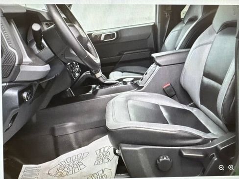 Used 2024 Ford Bronco Big Bend AWD/4WD image 5