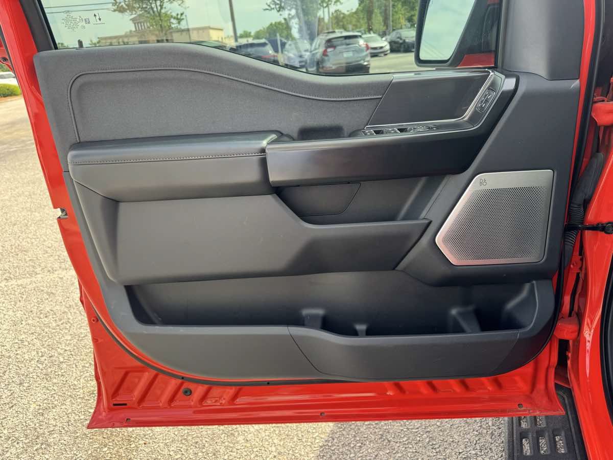 Used 2023 Ford F150 Raptor AWD/4WD image 29