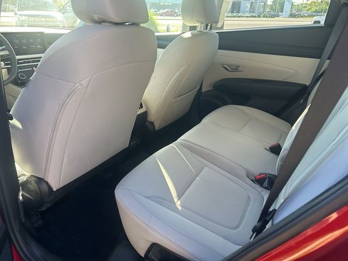 Used 2026 Hyundai Tucson SEL AWD/4WD image 10