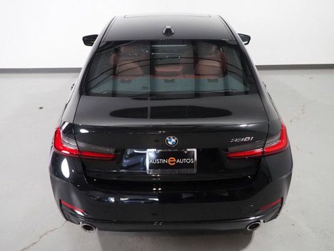 Used 2024 BMW 330i Sedan w/ Convenience Package image 7