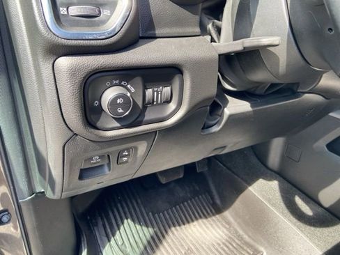 Used 2023 RAM 1500 Laramie image 23