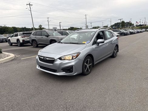 Used 2019 Subaru Impreza 2.0i Premium AWD/4WD image 6
