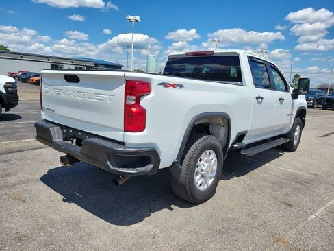 Used 2024 Chevrolet Silverado 3500 W/T AWD/4WD image 10