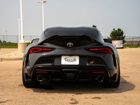 Used 2021 Toyota Supra Premium w/ Driver Assist Package RWD image 6