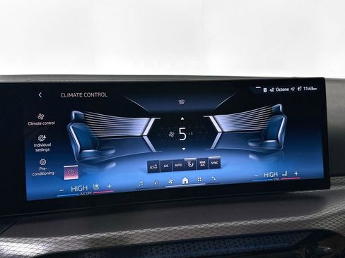 Certified 2025 BMW i4 xDrive40i w/ Parking Assistance Package image 13