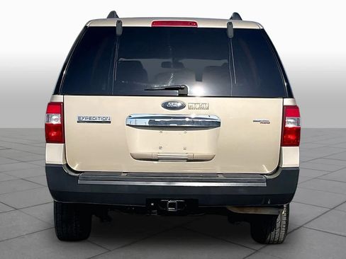 Used 2007 Ford Expedition XLT RWD image 4