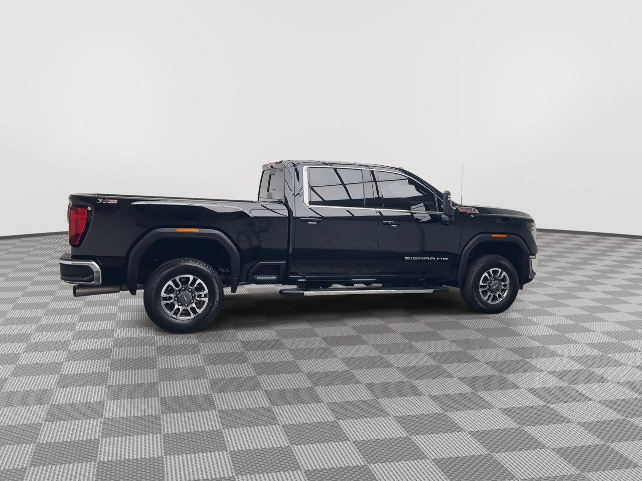 Certified 2025 GMC Sierra 2500 SLE w/ SLE Value Package; AWD/4WD image 43