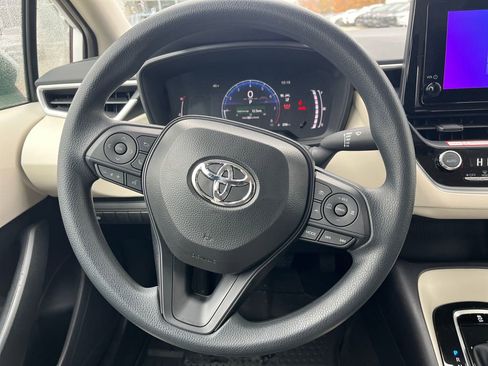 Used 2026 Toyota Corolla LE image 15