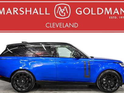 Used 2025 Land Rover Range Rover SE