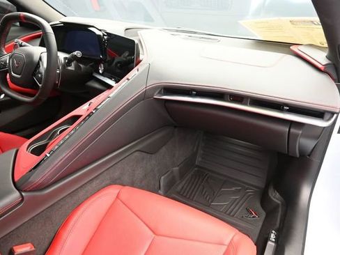 Used 2024 Chevrolet Corvette Stingray Preferred Cpe w/ Z51 Performance Package RWD image 35