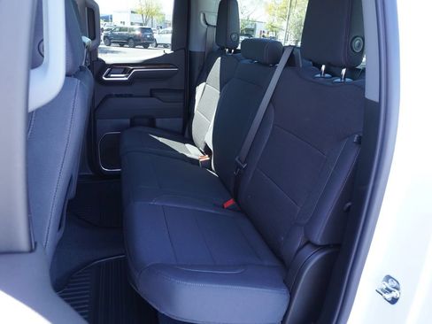 New 2026 GMC Sierra 1500 Elevation image 10