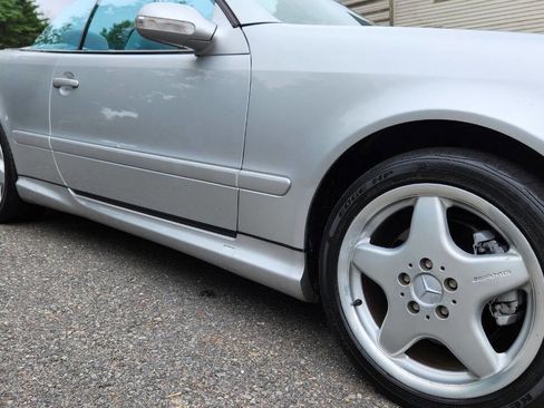 Used 2001 Mercedes-Benz CLK 430 Cabriolet image 27