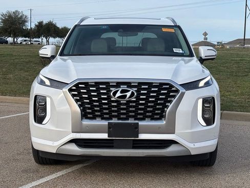 Used 2021 Hyundai Palisade Limited image 3