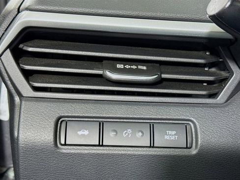 Certified 2022 Nissan Altima 2.5 SR w/ Midnight Edition Package image 12