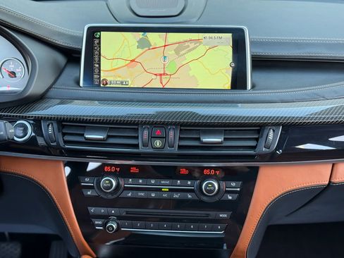 Used 2016 BMW X5 M image 20