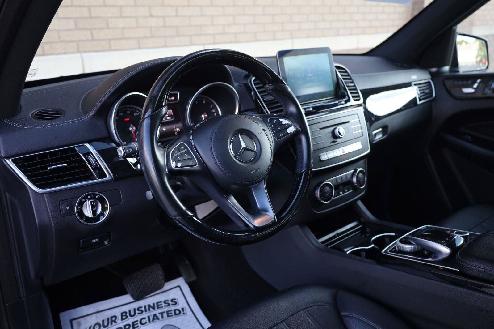 Used 2017 Mercedes-Benz GLS 450 4MATIC image 16