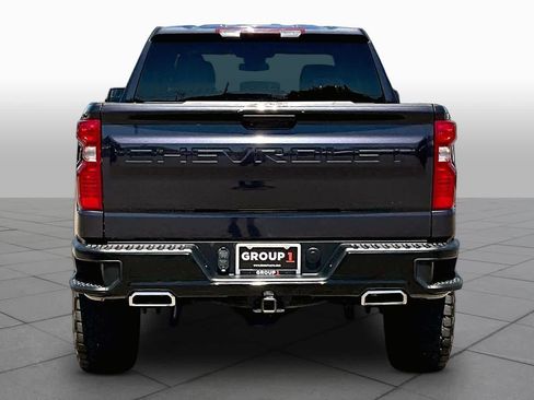 Used 2022 Chevrolet Silverado 1500 Custom Trail Boss AWD/4WD image 4