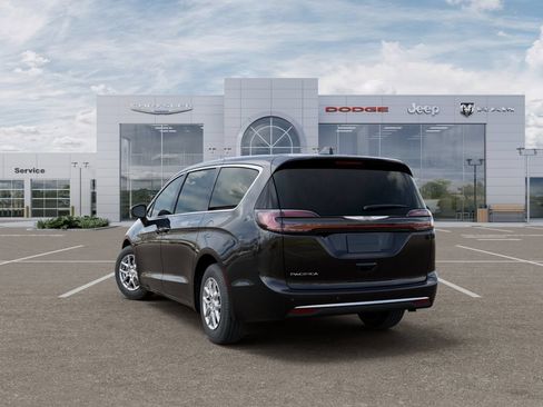 New 2026 Chrysler Pacifica Select FWD image 3