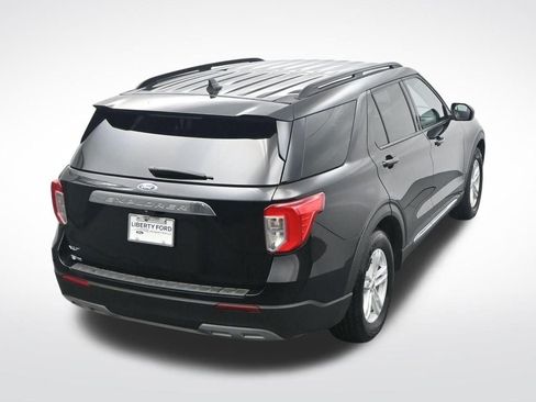 Used 2024 Ford Explorer XLT w/ Equipment Group 202A image 29
