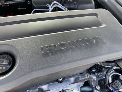 Certified 2025 Honda Civic Sport image 29