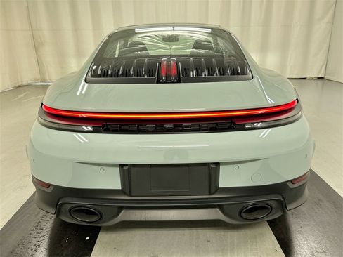 Certified 2025 Porsche 911 Carrera image 21