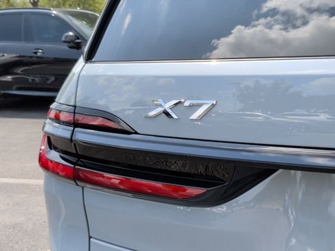 New 2027 BMW X7 xDrive40i w/ Executive Package AWD/4WD image 12