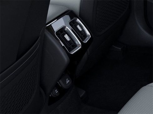 Used 2024 Kia Sorento SX Prestige w/ Sage Leather Package image 26