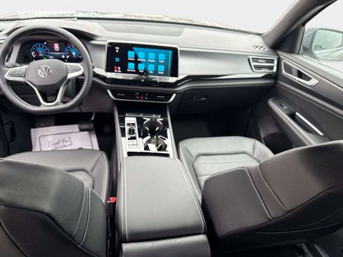 New 2026 Volkswagen Atlas Cross Sport SEL image 16