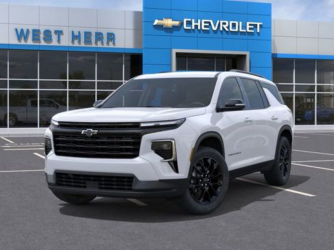 New 2026 Chevrolet Traverse LT w/ Midnight/Sport Edition image 6