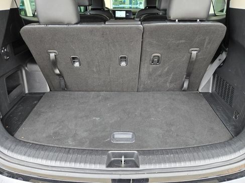 Used 2023 Kia Telluride S FWD image 32