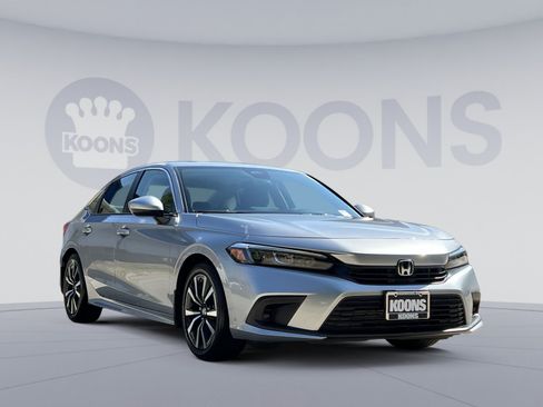 Used 2024 Honda Civic EX image 18