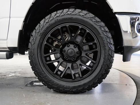 Used 2022 RAM 1500 Big Horn AWD/4WD image 36