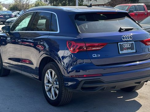 New 2025 Audi Q3 2.0T Premium image 5