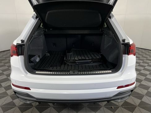 Used 2025 Audi Q3 2.0T Premium w/ Convenience Package image 23