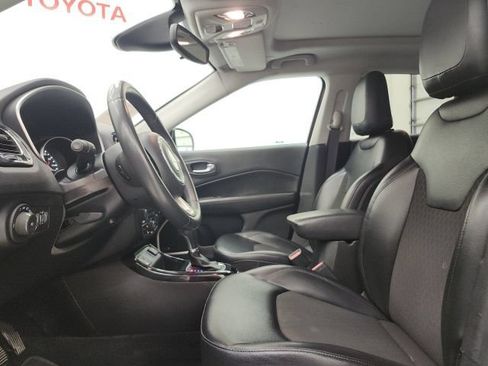 Used 2021 Jeep Compass Latitude w/ Sun and Sound Group FWD image 14