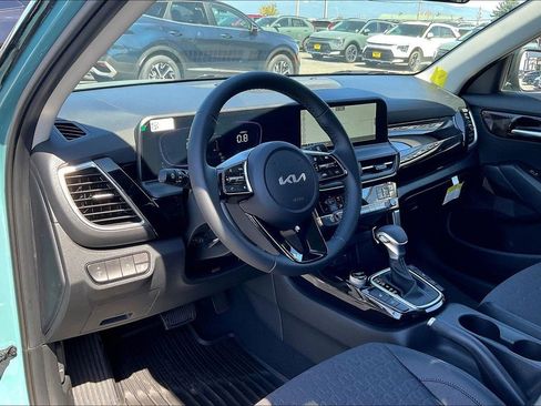 New 2026 Kia Seltos S image 36