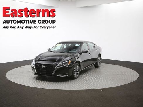 Used 2024 Nissan Altima 2.5 SV image 52