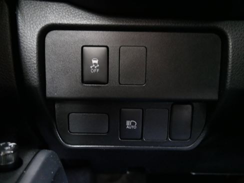 Certified 2022 Toyota Tacoma SR image 26