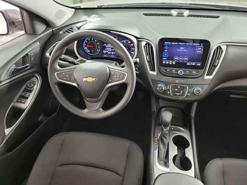 Used 2022 Chevrolet Malibu LS image 15